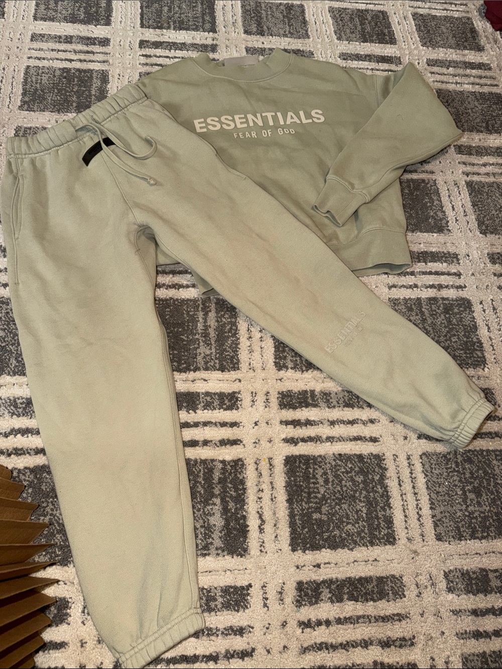 Fear of God ESSENTIALS Men’s Sage Green Sweatpant Set